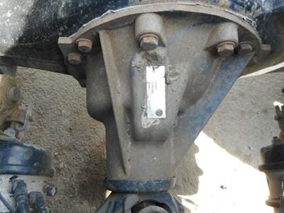 Meritor-Rockwell Rear Differential for a 2017 Peterbilt 579