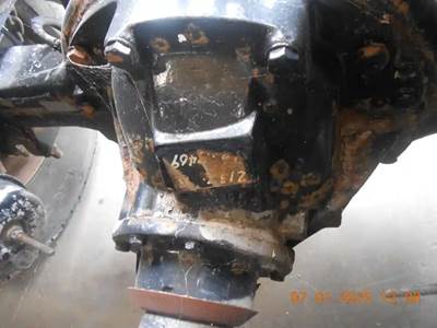 Meritor-Rockwell RT20160 Rear Differential for a 2015 Peterbilt 579