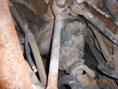 Meritor-Rockwell RT23160 Rear Differential for a 2004 Kenworth T800