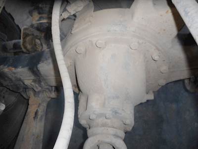 Meritor-Rockwell SQHD Rear Differential for a 1981 Ford L SERIES