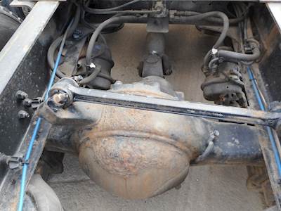 Dana DS404 Rear Differential for a 2004 Freightliner CL120