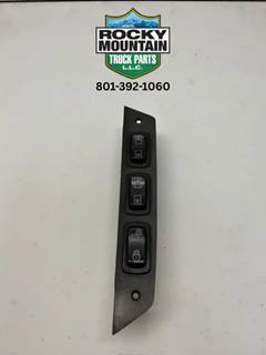 Mack Pinnacle CXU613 Door Electrical Switch for a 2016 Mack CXU613