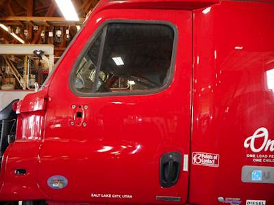 Freightliner Cascadia Left Door