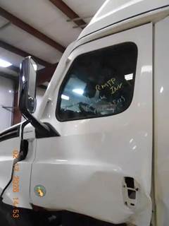 Freightliner Cascadia Left Door