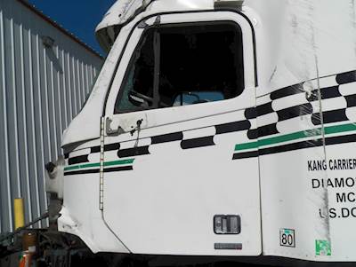 Freightliner Century Class 120 Left Door for a 2003 Freightliner CST120