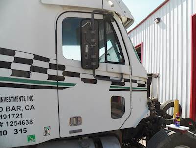 Freightliner Century Class 120 Right Door for a 2003 Freightliner CST120
