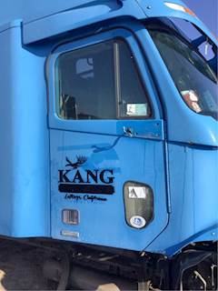 Freightliner Century Class Right Door