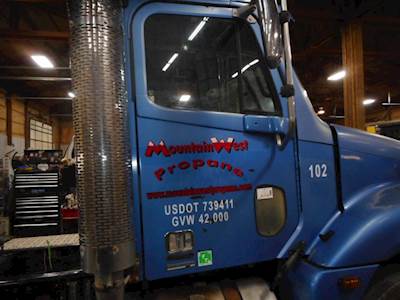 Freightliner Columbia Right Door