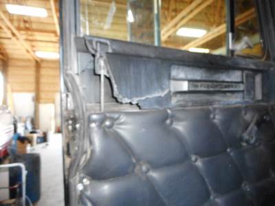 Freightliner FLD Left Door