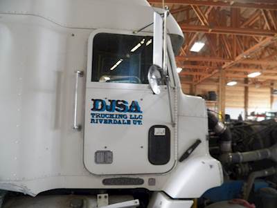 Freightliner FLD112 Right Door