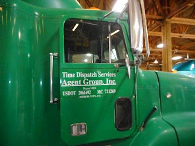 Freightliner FLD120 Right Door for a 1991 Freightliner FLD112