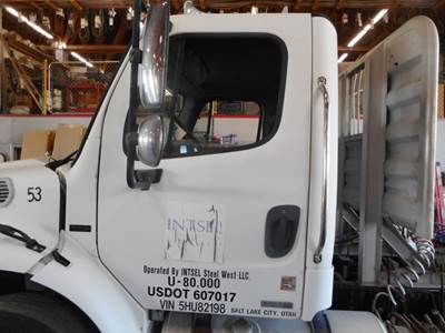 Freightliner M2 Left Door for a 2005 Freightliner M-2 BUSINESS CLASS