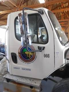 Freightliner M2 Right Door for a 2012 Freightliner M-2