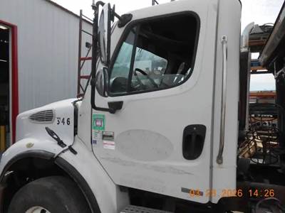 Freightliner M2 Left Door for a 2007 Freightliner M-2 BUSINESS CLASS