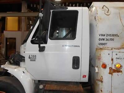 International 4300 Left Door