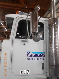 International 9370 Left Door