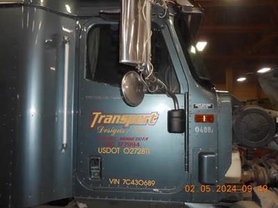 International 9400i Right Door