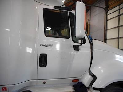 International Navistar Right Door
