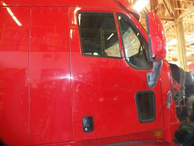 Kenworth T2000 Right Door