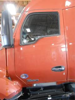 Kenworth T680 Left Door