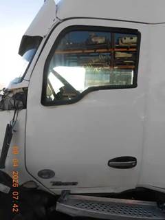 Kenworth T680 Left Door