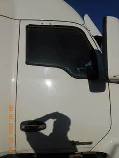 Kenworth T680 Right Door