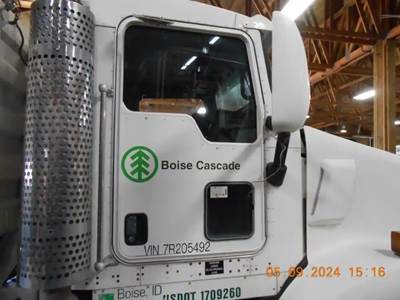 Kenworth T800B Right Door