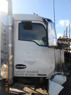 Kenworth T880 Right Door