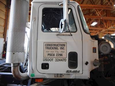 Mack CH613 Right Door for a 1997 Mack CH 613