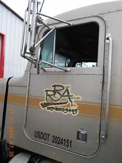 Peterbilt 379 Left Door