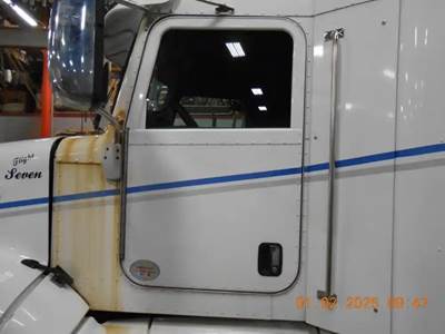 Peterbilt 386 Left Door