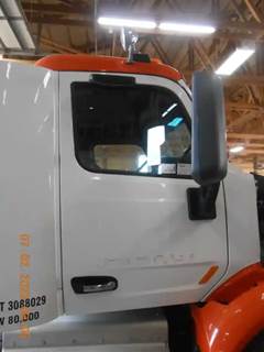 Peterbilt 579 Right Door