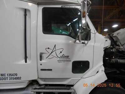 Sterling L9500 Right Door