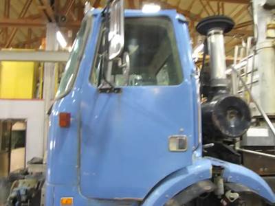 Volvo / WhiteGMC WG Left Door for a 1989 Volvowhitegmc WG