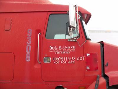 Volvo / WhiteGMC WIA Right Door for a 1994 Volvowhitegmc WIA