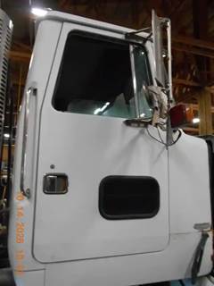 Volvo AUTOCAR ACL64 Right Door