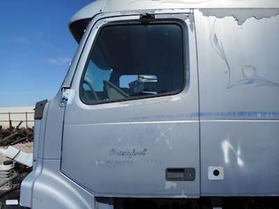 Volvo VNL Left Door
