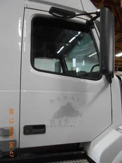Volvo VNL Right Door