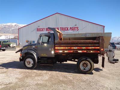 International 4700 Single Axle Dump Truck - DTA360, 7 Speed Manual