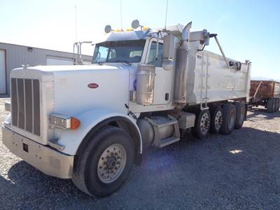 Peterbilt 378 Quad Axle Dump Truck - Cummins 475HP, 8Ll Manual