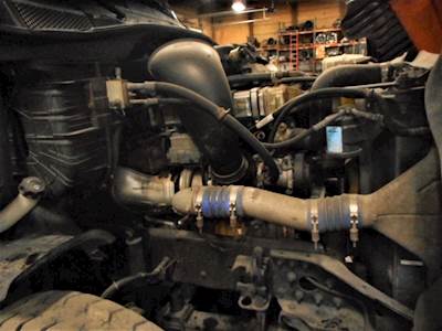 Detroit DD15 Engine Core for a 2011 Freightliner Cascadia