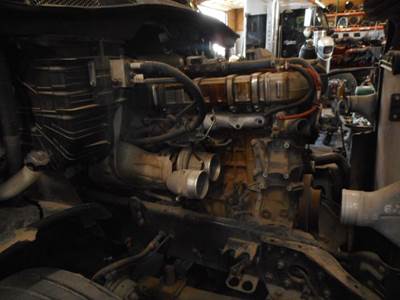 Detroit DD15 Engine Core for a 2012 Freightliner Cascadia