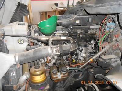 Detroit DD15 Engine Core for a 2015 Freightliner Cascadia