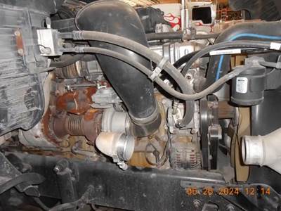 Detroit DD15 Engine Core for a 2011 Freightliner Cascadia