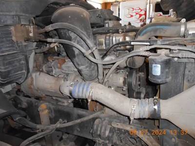 Detroit DD15 Engine Core for a 2010 Freightliner Cascadia