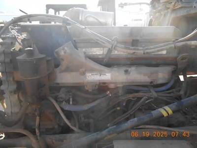 Detroit Series 60 Engine Core for a 2000 Peterbilt 379