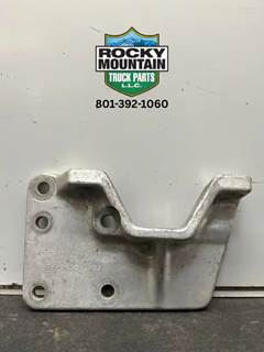 Ford A9522 Aeromax 122 Engine Mount