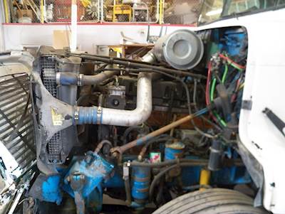 Cummins M11 Engine for a 1996 Freightliner FLD