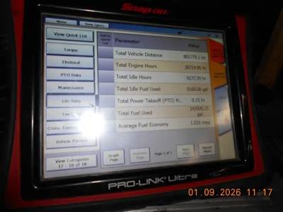 Cummins N14 CELECT PLUS Engine for a 1998 Freightliner Century Class