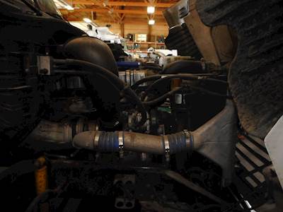 Detroit DD15 Engine for a 2011 Freightliner Cascadia